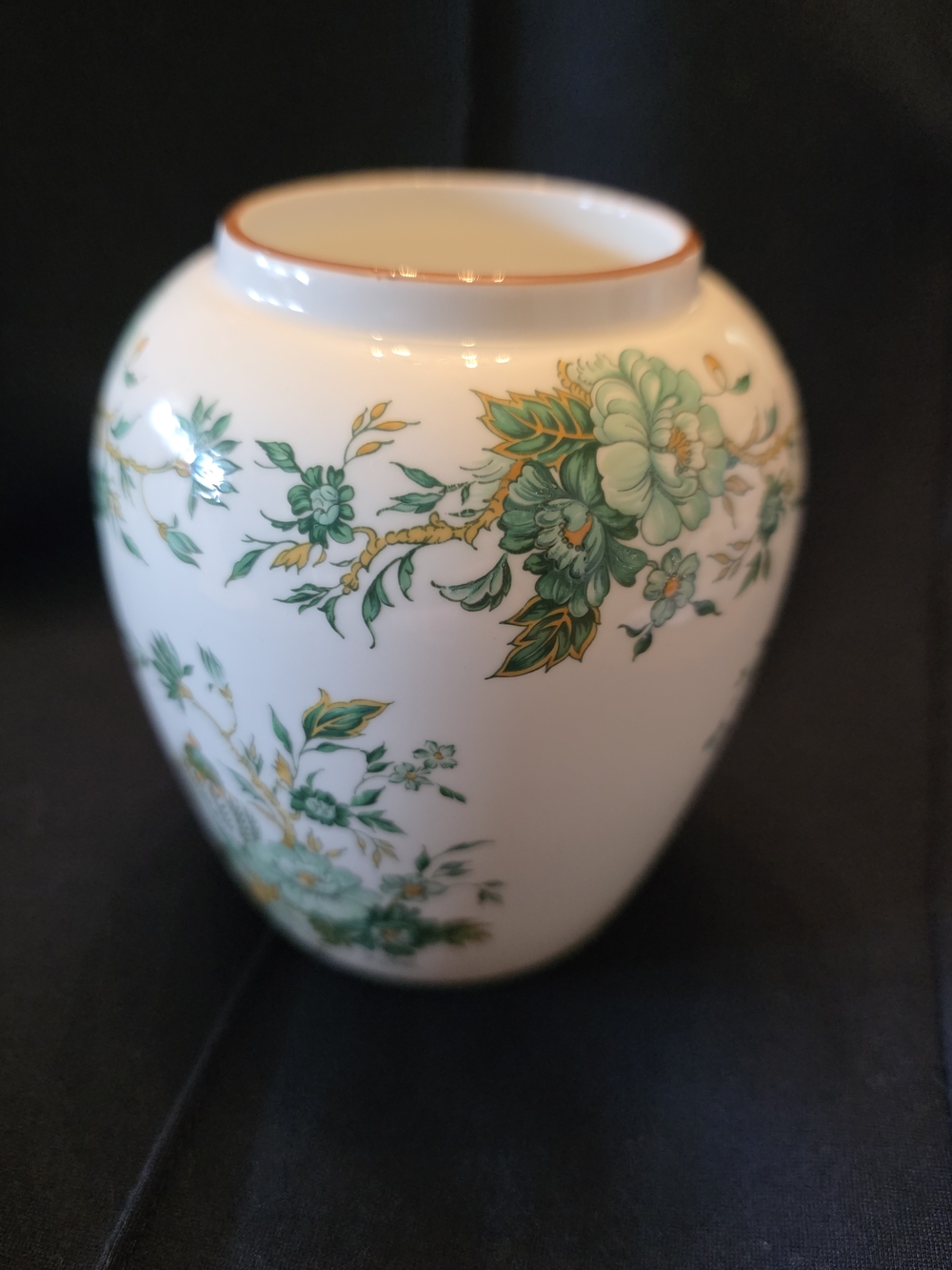 Crown Staffordshire 'Kowloon' Bone China Piece in Green Mark 4.5" Bud Vase - Picture 2 of 6